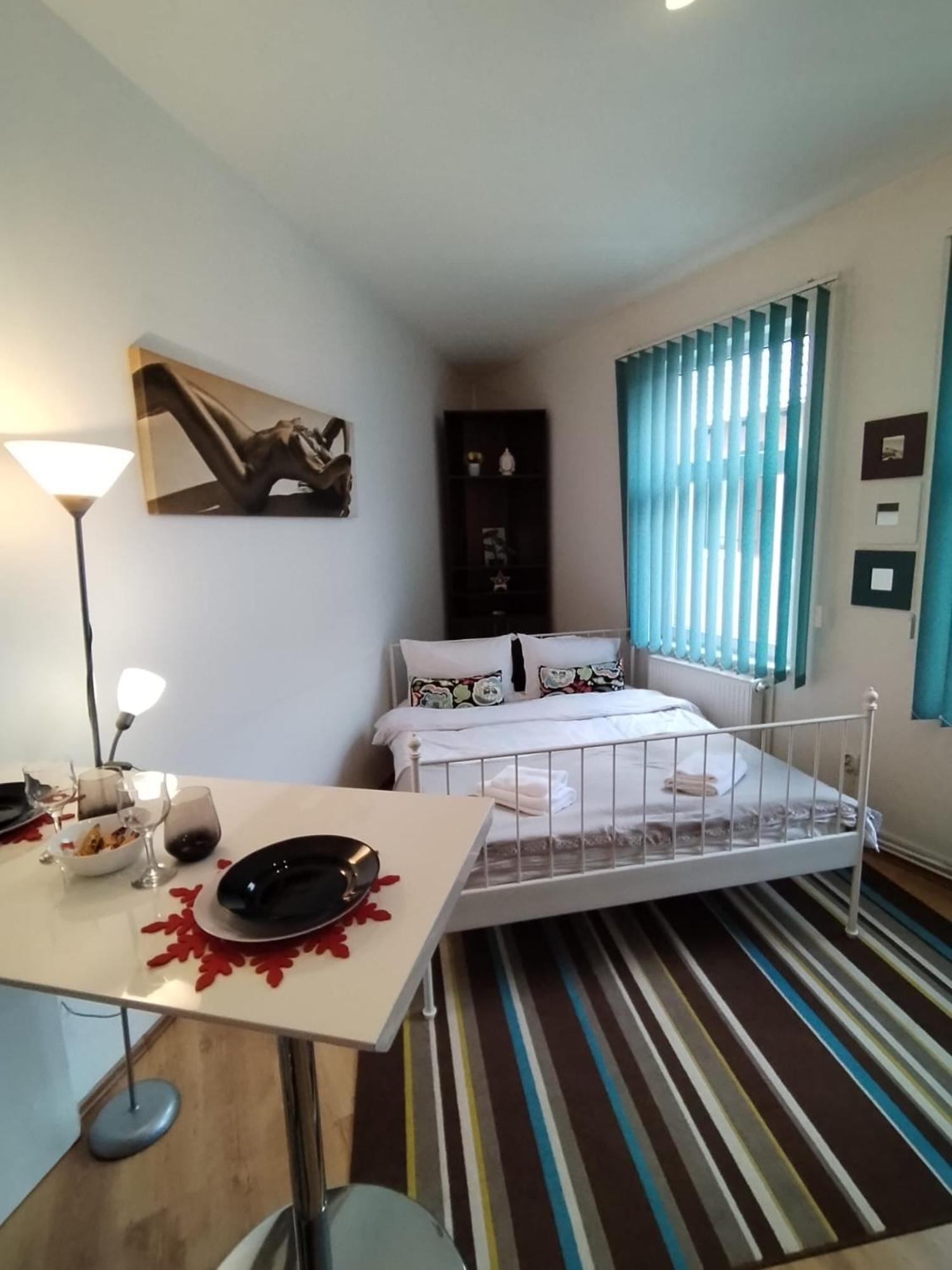 Apartamento M&A Ana Central Studio Braşov Exterior foto